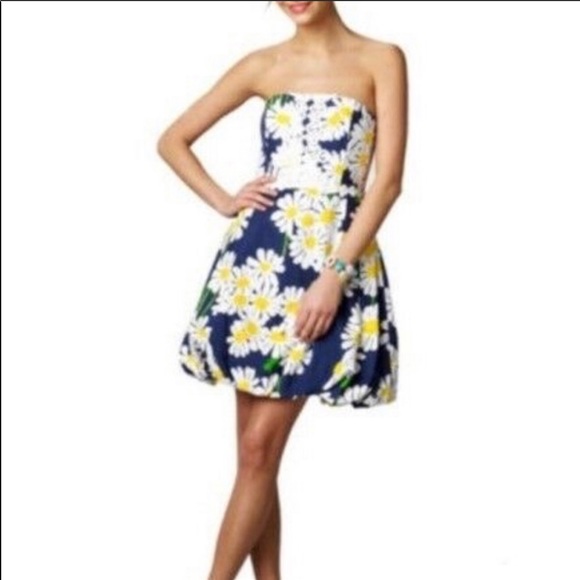 Lilly Pulitzer in Delmar Daisy print - Picture 6 of 6